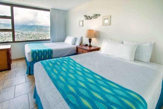 Deluxe Panoramic Mountain View Condo - 37Th Floor, Free Parking & Wifi Condo Honolulu Exteriér fotografie